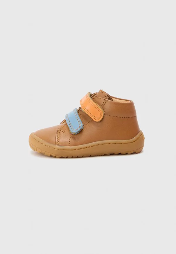 Унисекс высокие кроссовки barefoot first step Froddo, Cognac