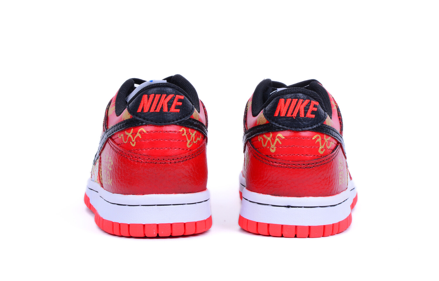 

Женские кроссовки для скейтбординга Nike Dunk, Red