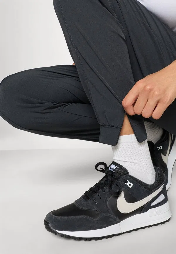 Спортивные штаны Nike Golf, Black/Sail — фото 4
