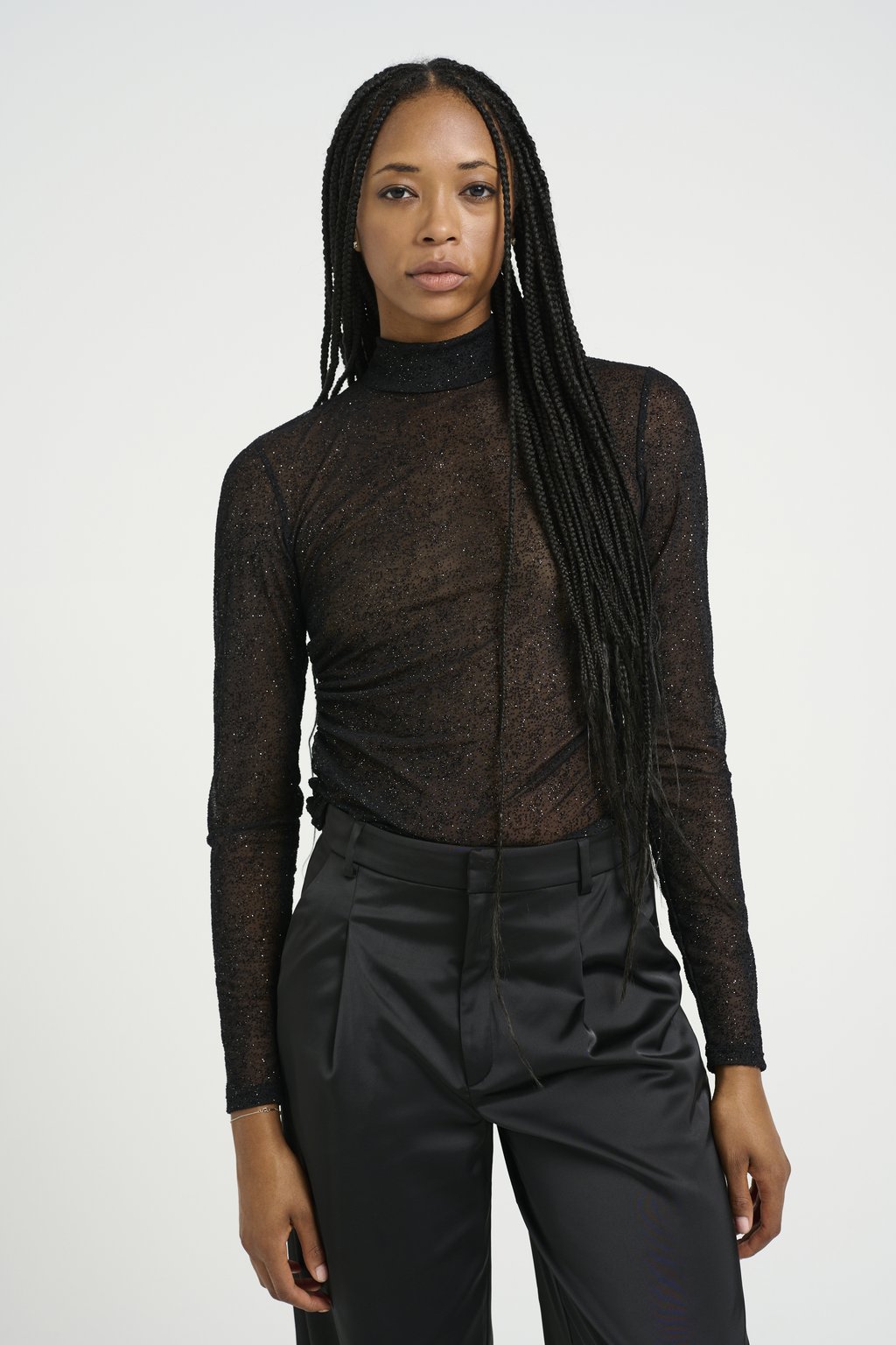 

Блуза GLIMMA HIGH NECK Gestuz, черный металлик