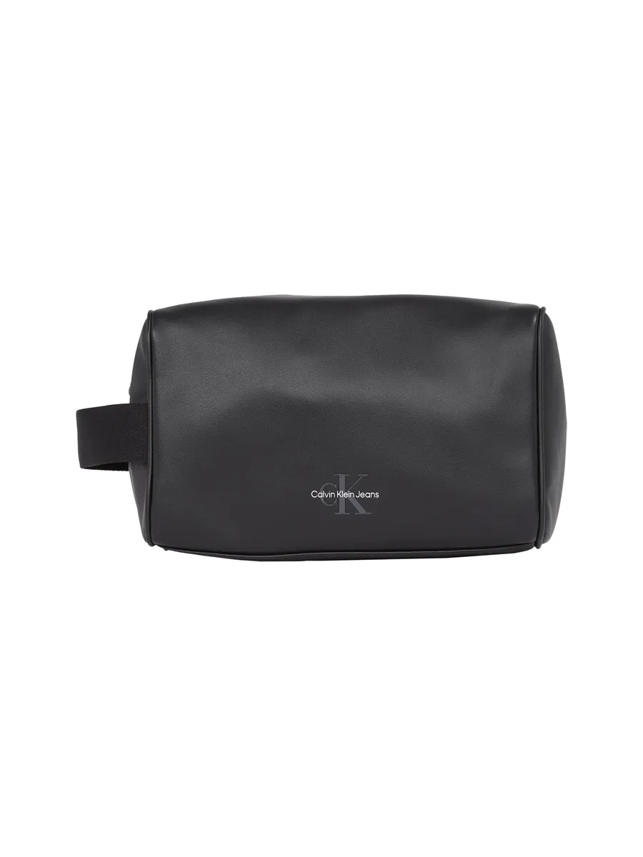 

Косметичка Calvin Klein Jeans "MONOGRAM SOFT DOPP KIT", черный