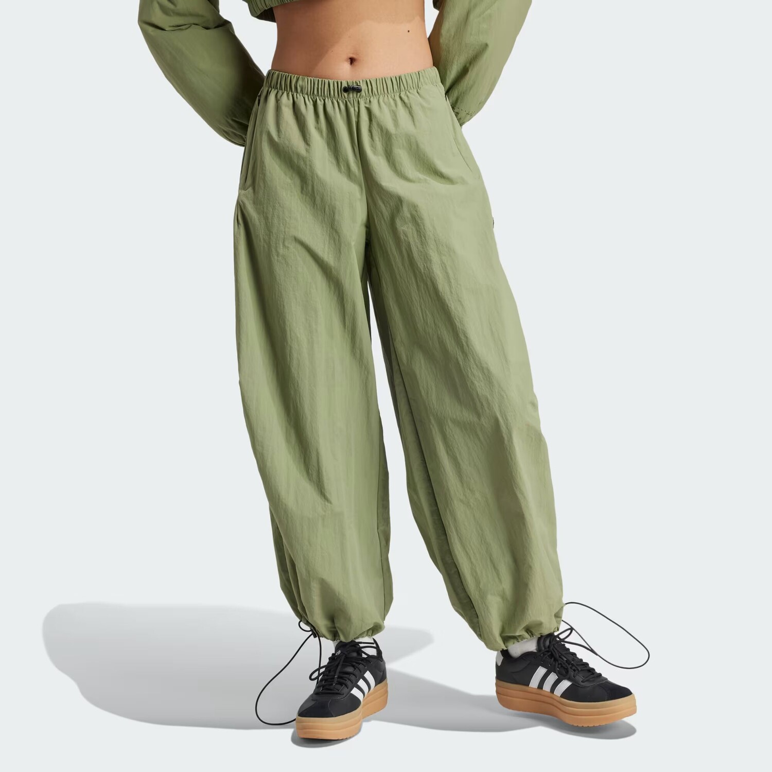

Тканые брюки с парашютом City Escape Adidas, цвет Tent Green