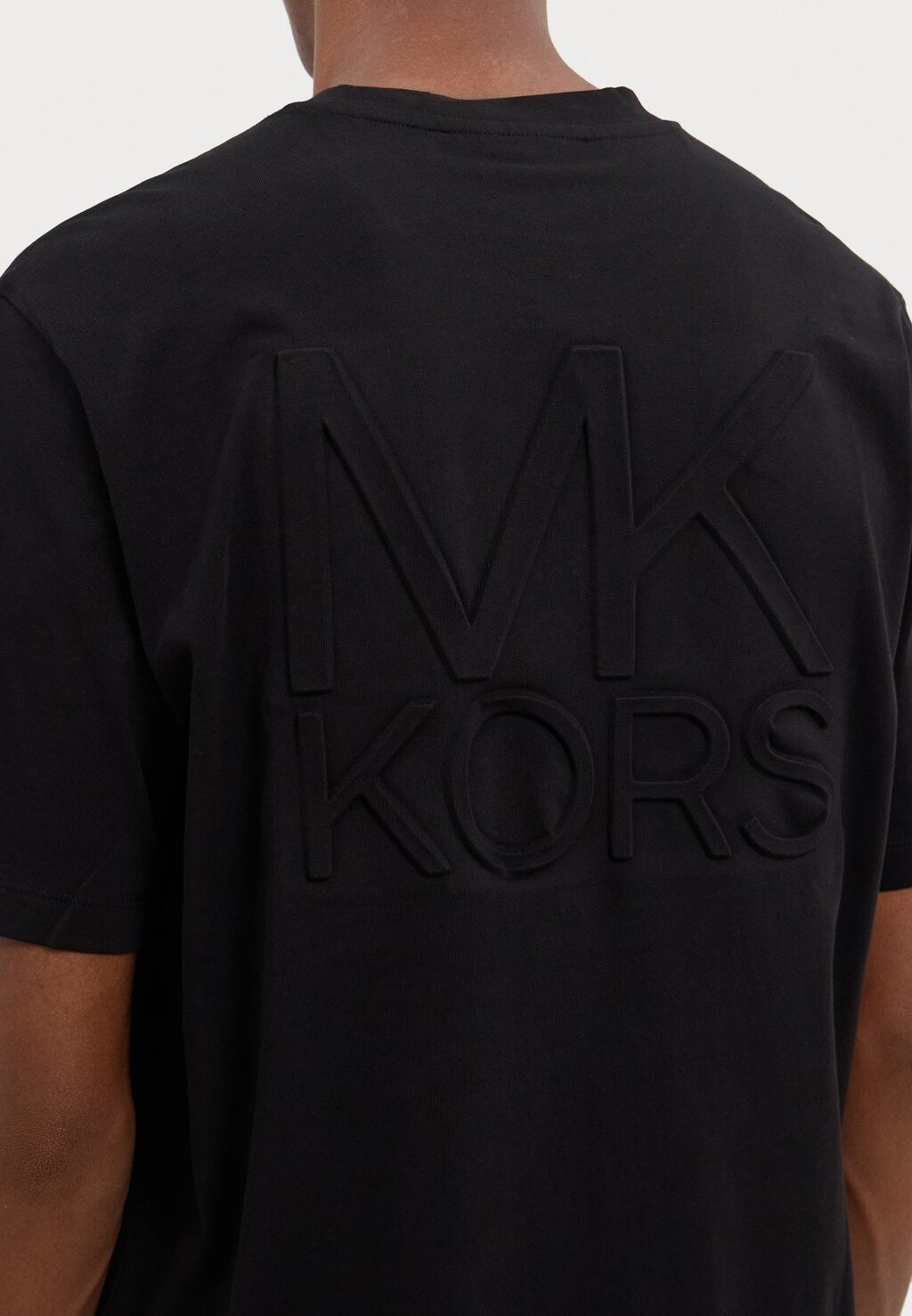 

Базовая футболка CHARM TEE Michael Kors, черный