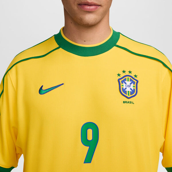 Спортивная футболка brazil 1998 reissue jersey 'ronaldo' Nike, желтый — фото 3