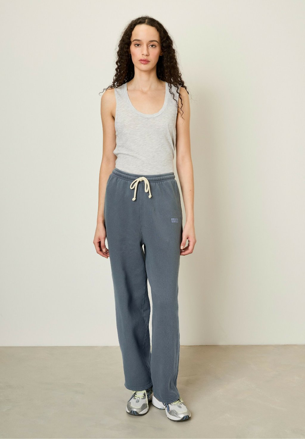 

Спортивные брюки JOGGING IZUBIRD American Vintage, синий