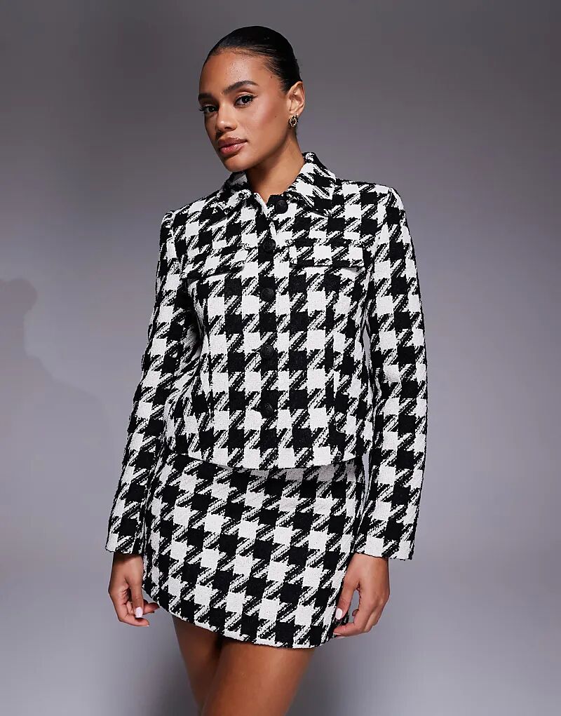 

Укороченный жакет River Island Dogtooth с двумя карманами черного цвета