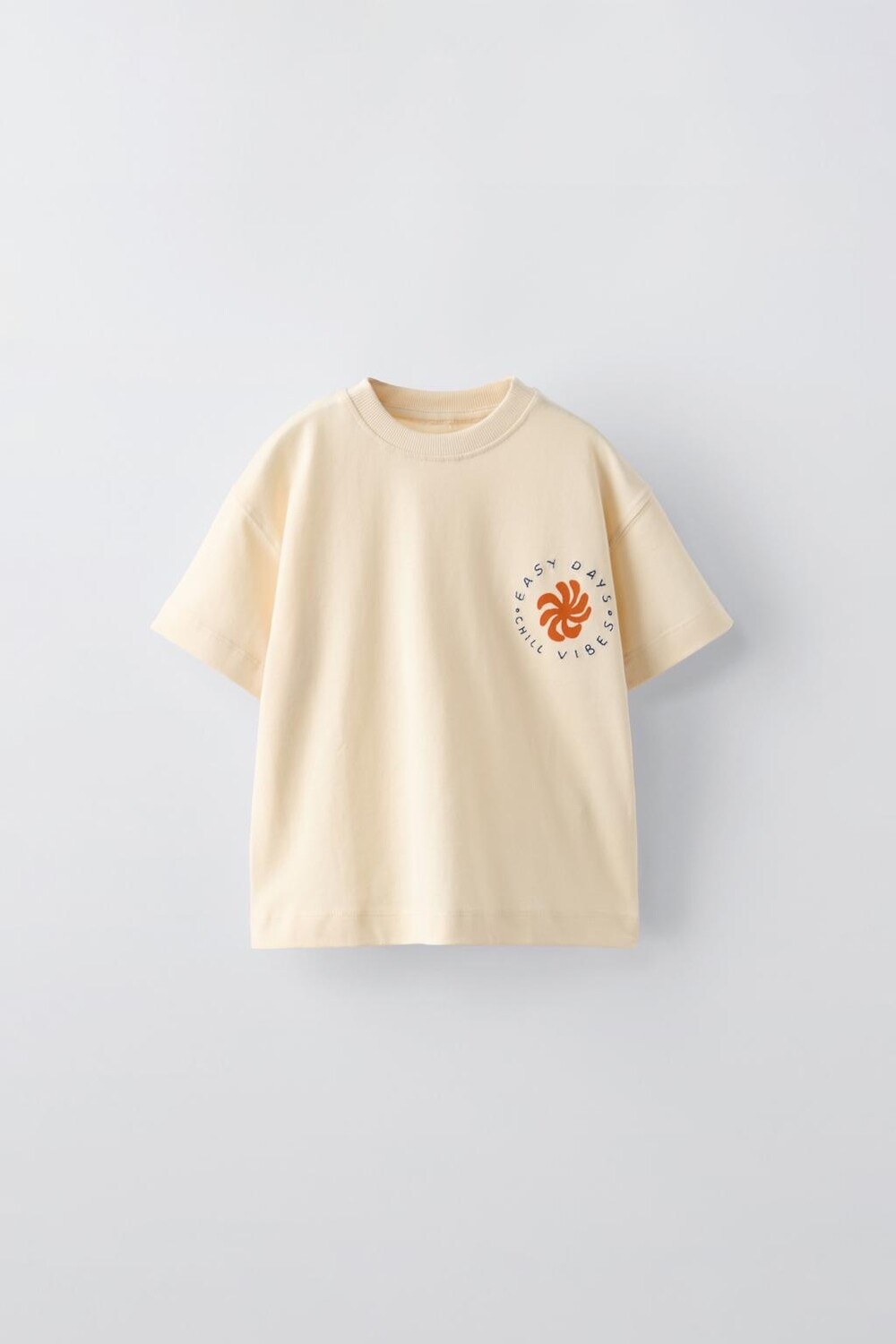 

Вышитая футболка ZARA, экрю