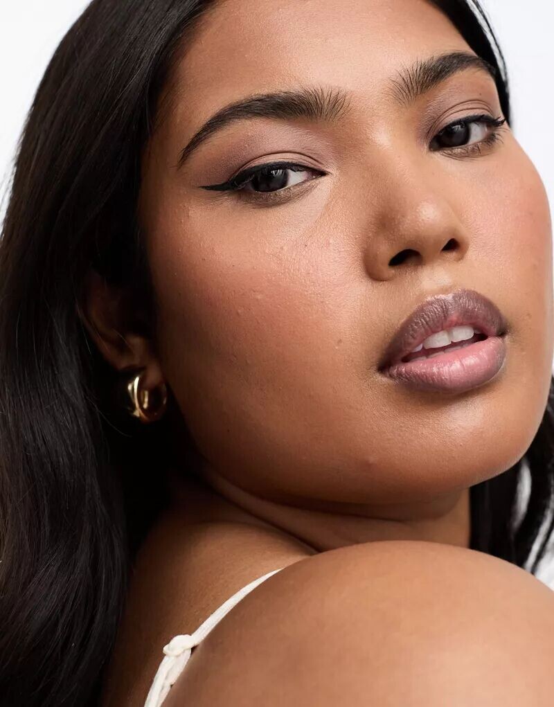 Стойкая гелевая подводка для глаз Bobbi Brown чернильно-черного цвета — фото 3