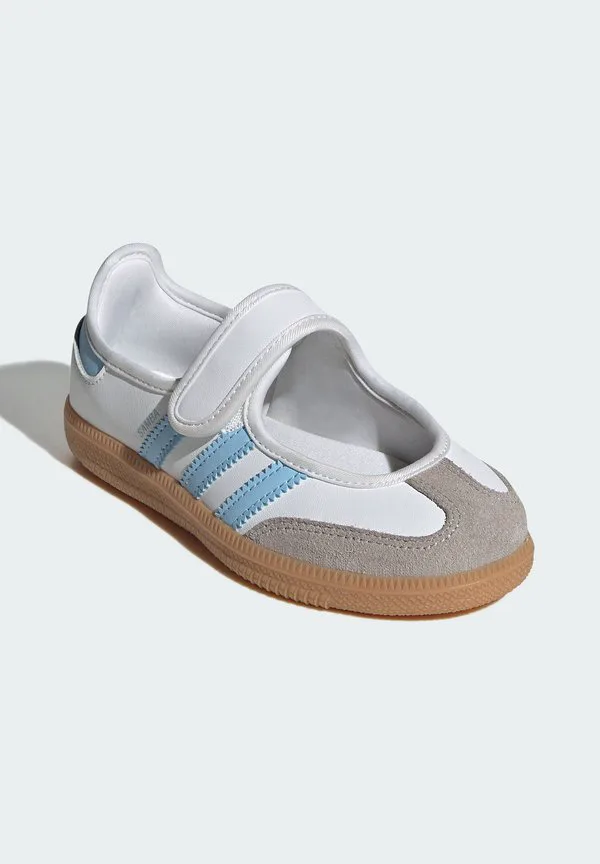 Балетки с ремешком на щиколотке Adidas Originals, Cloud White/Clear Sky/Gum — фото 2