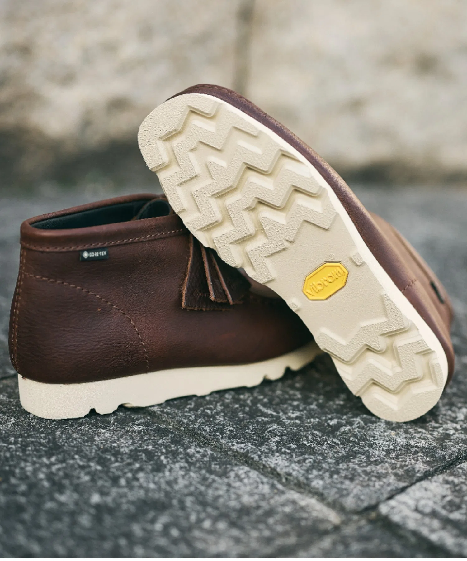 Мужские ботинки Clarks WALLABEE BOOT GTX коричневые — фото 4