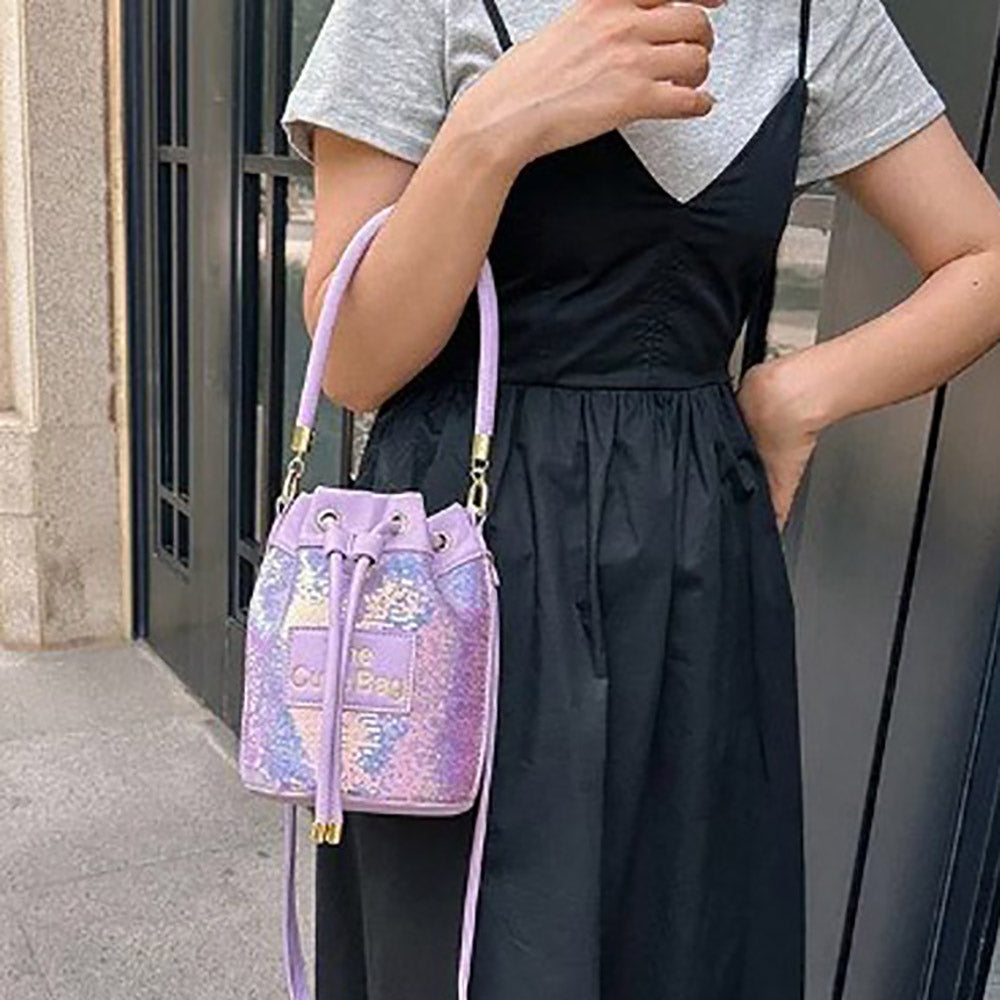 

Кожаная сумка THE CUTE BAG с пайетками и напылением через плечо FASHNZFAB, лавандовый