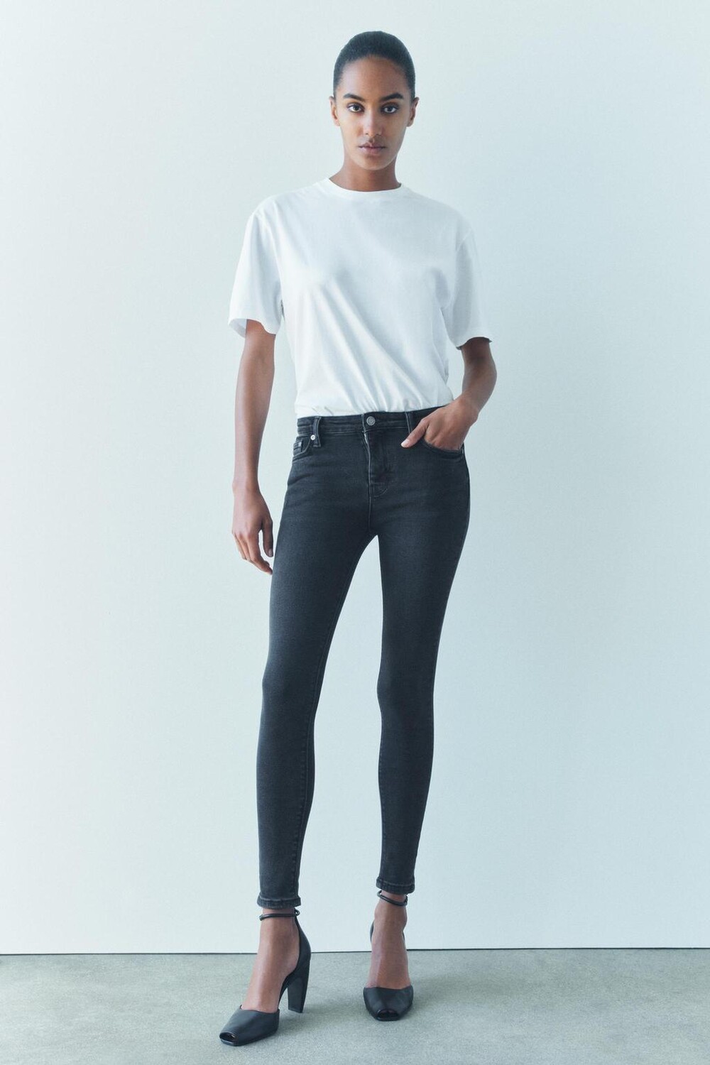 

Кожаные туфли с квадратным носком ZARA, черный