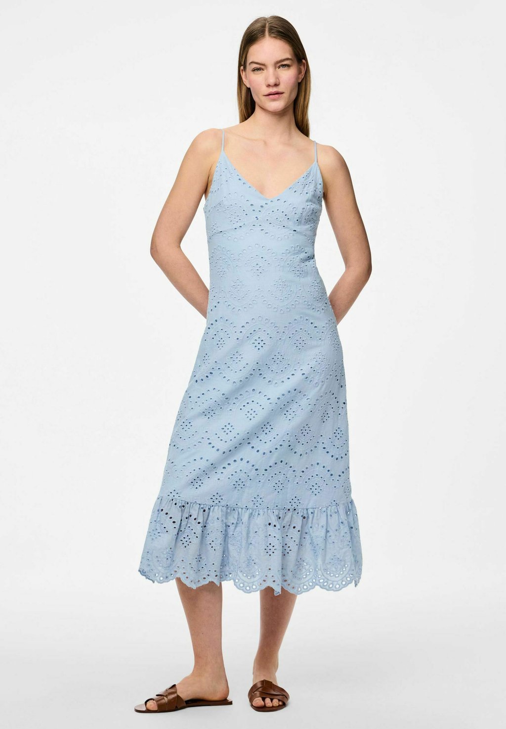 

Повседневное платье VILDE STRAP Pieces, светло-голубой