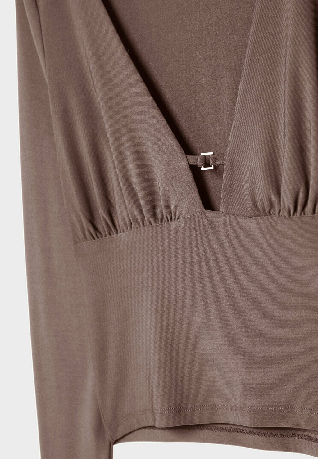 

Топ с длинными рукавами BUCKLED NECKLINE Stradivarius, коричневый