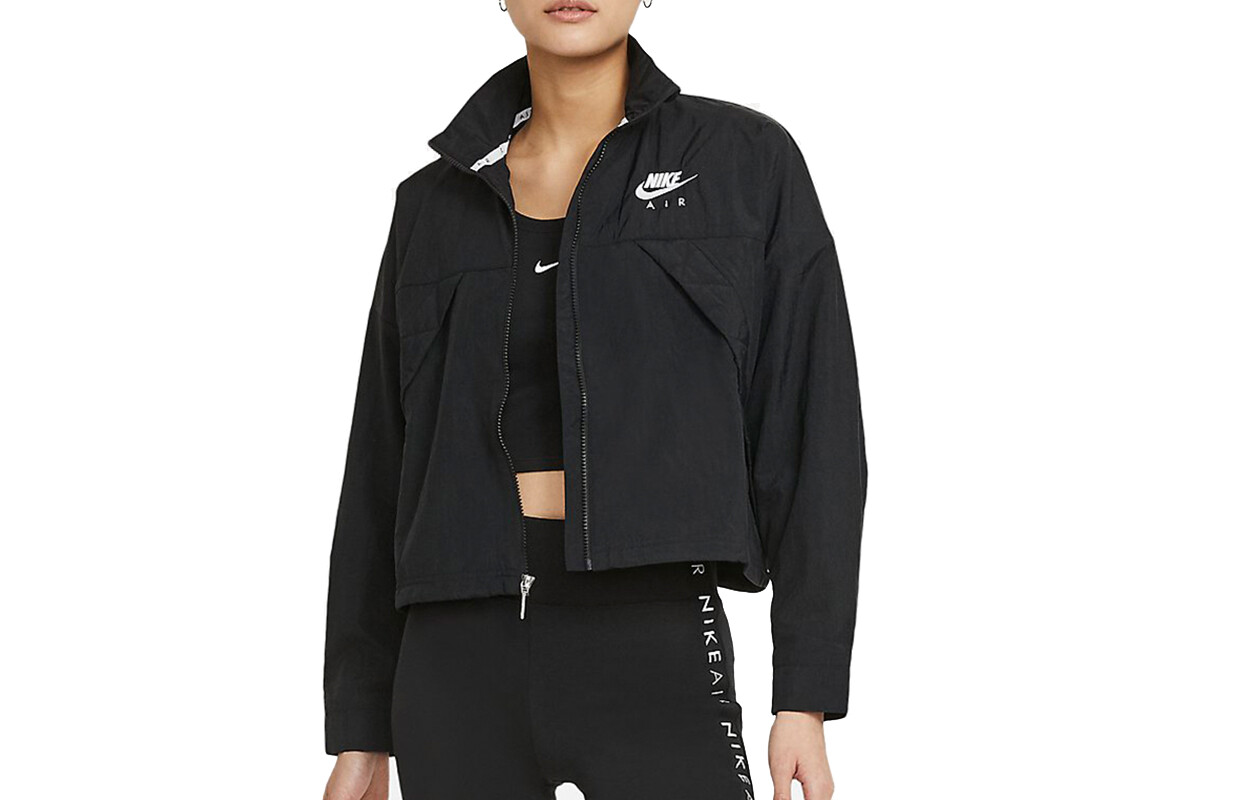 

Женское укороченное пальто Nike, цвет черный