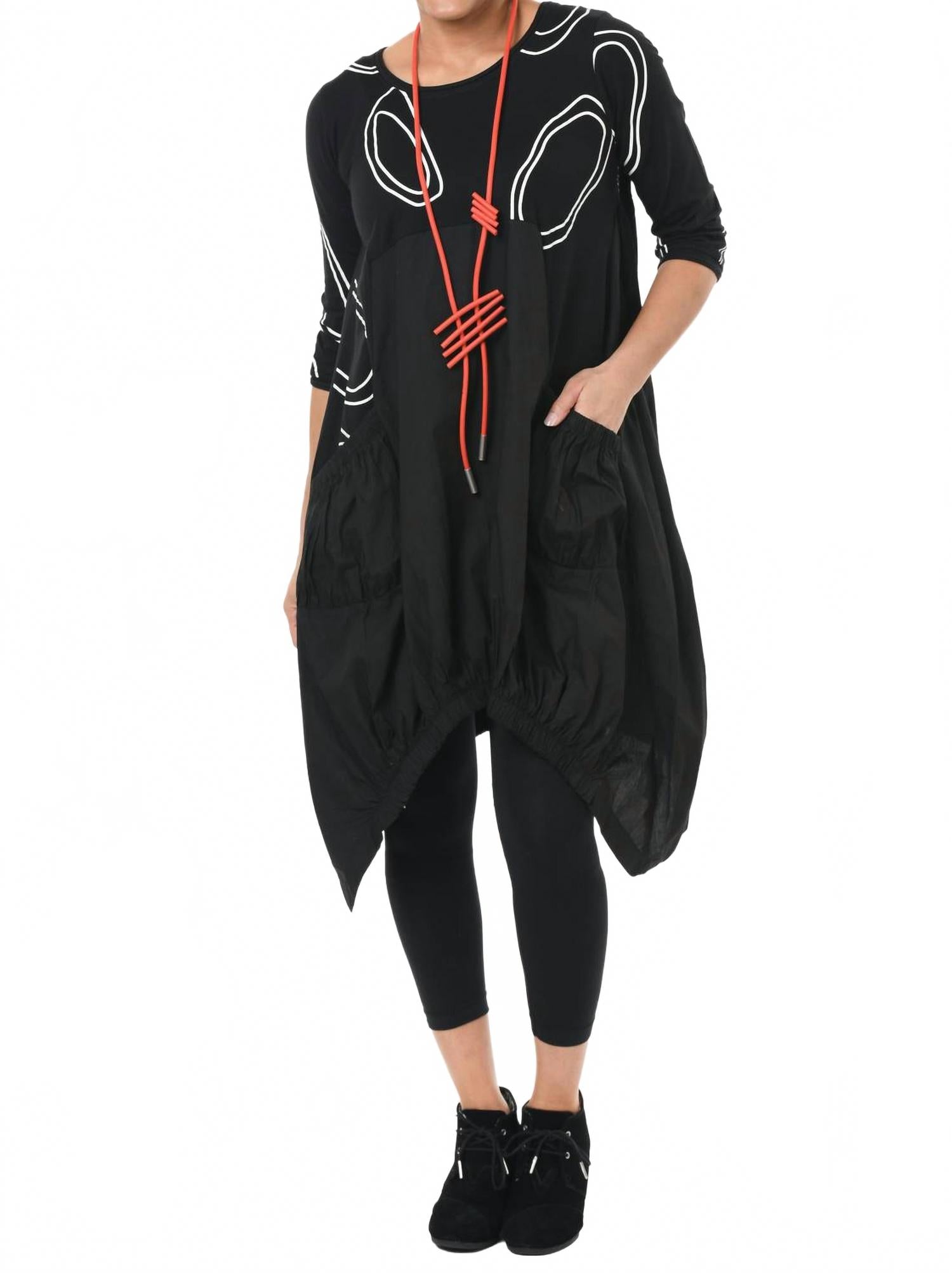 

Платье Adele в черных пузырьках Tulip Clothing