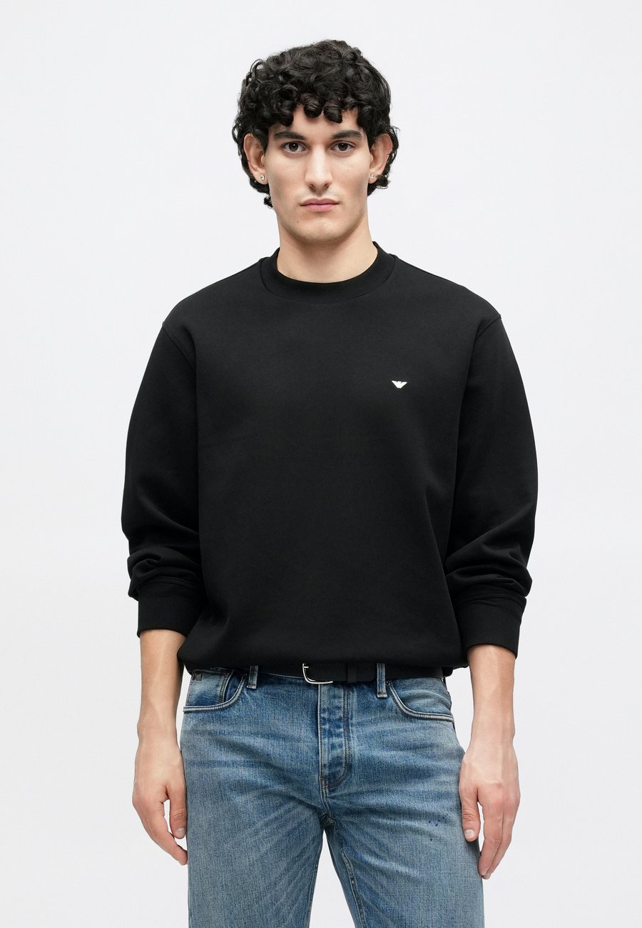 Толстовка Emporio Armani Sweatshirt, Black Beauty/Black — фото 3