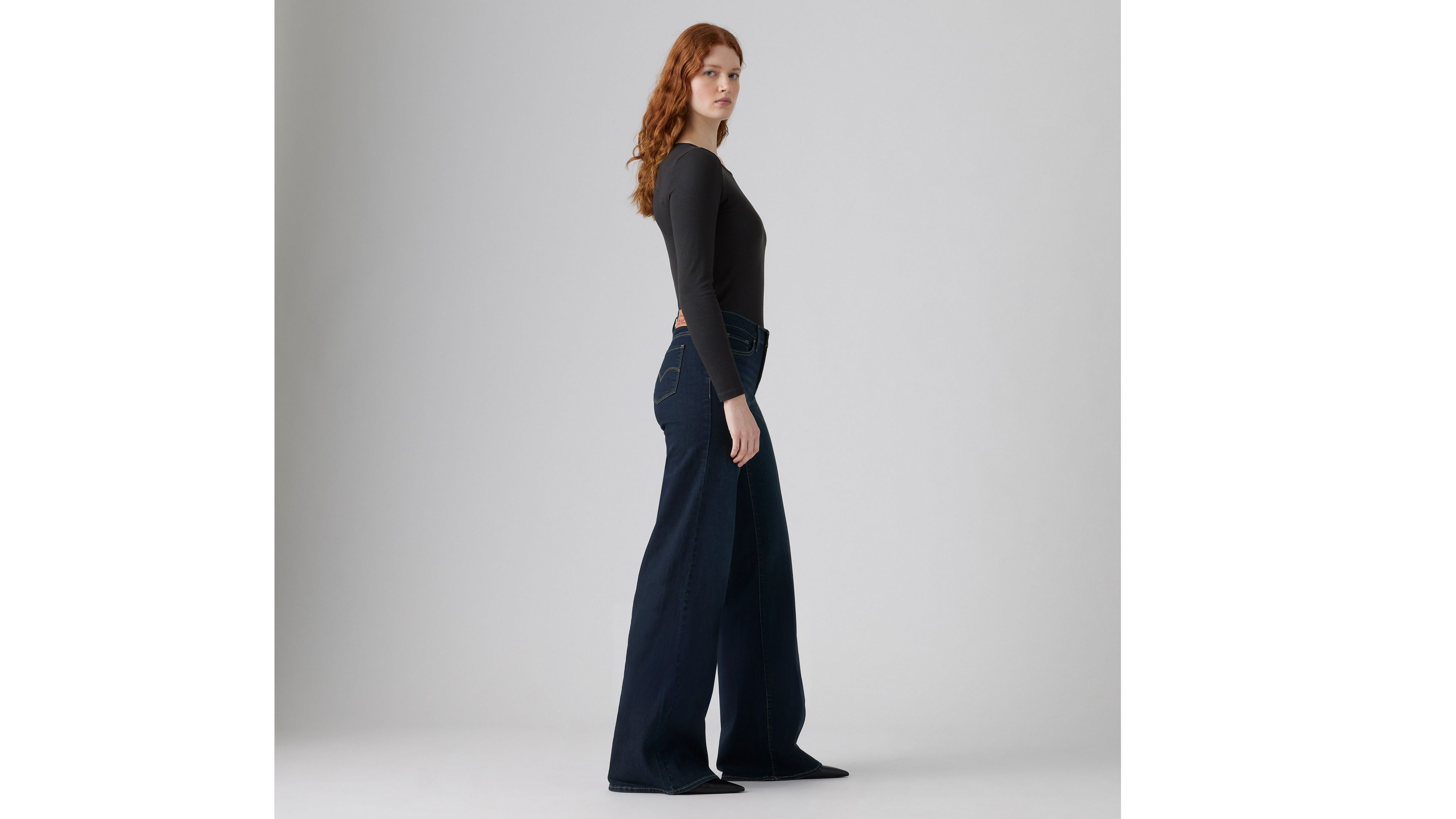 Женские джинсы 318 Shaping Wide Leg Levi's, Chances Are - Dark Wash — фото 3