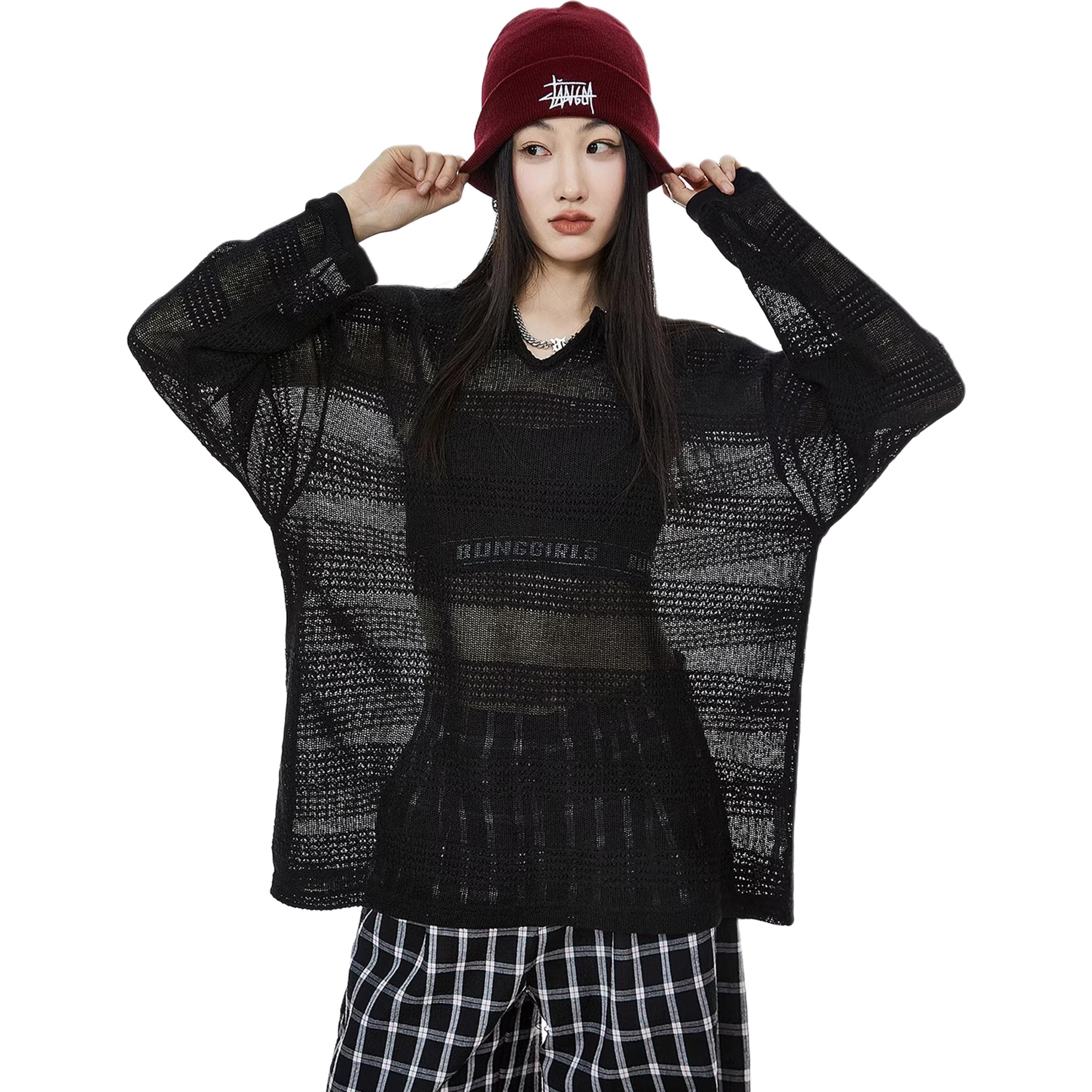 

Футболка Unisex V-образный вырез Moderate Straight Fit ZIAREL, черный