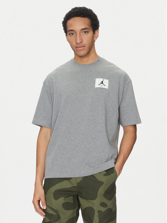 

Футболка обычного кроя DZ7313 091 Nike, серый