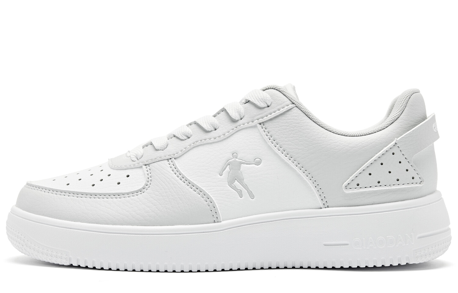 

Кроссовки QIAODAN Skateboarding Shoes Men Low-top White-gray-silver, серебряный, Серый, Кроссовки QIAODAN Skateboarding Shoes Men Low-top White-gray-silver, серебряный