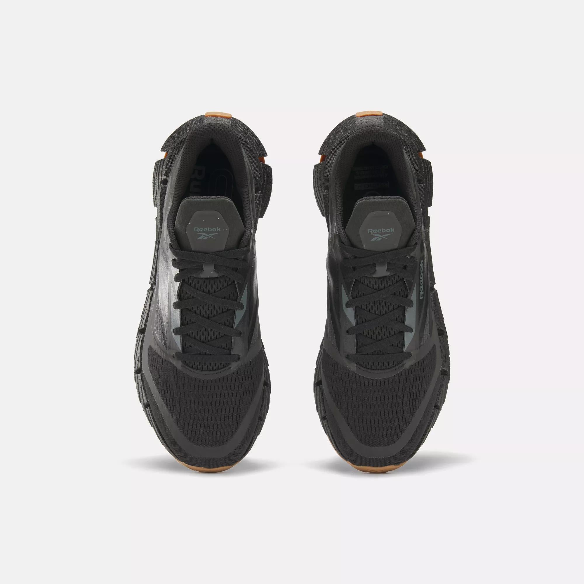

FloatZig 1 Shoes Reebok, черный