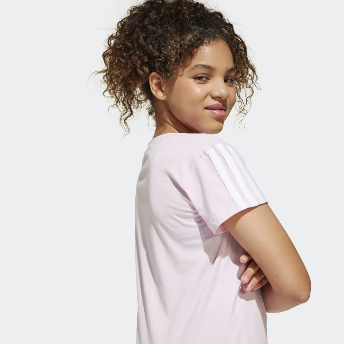 Детская футболка Adidas Essentials, цвет Rosa — фото 3