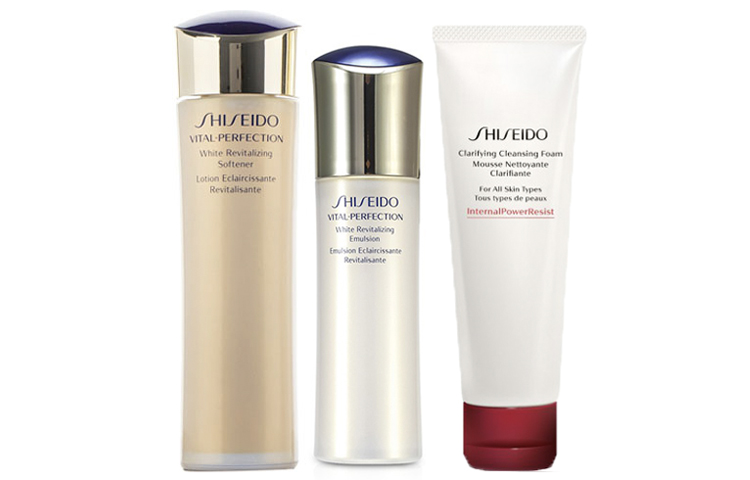 

ZISHENGTANG REVITAL набор для ухода за кожей с осветляющим парфюмом: увлажнение, подтягивание, осветление и питание - комплект из трех предметов SHISEIDO