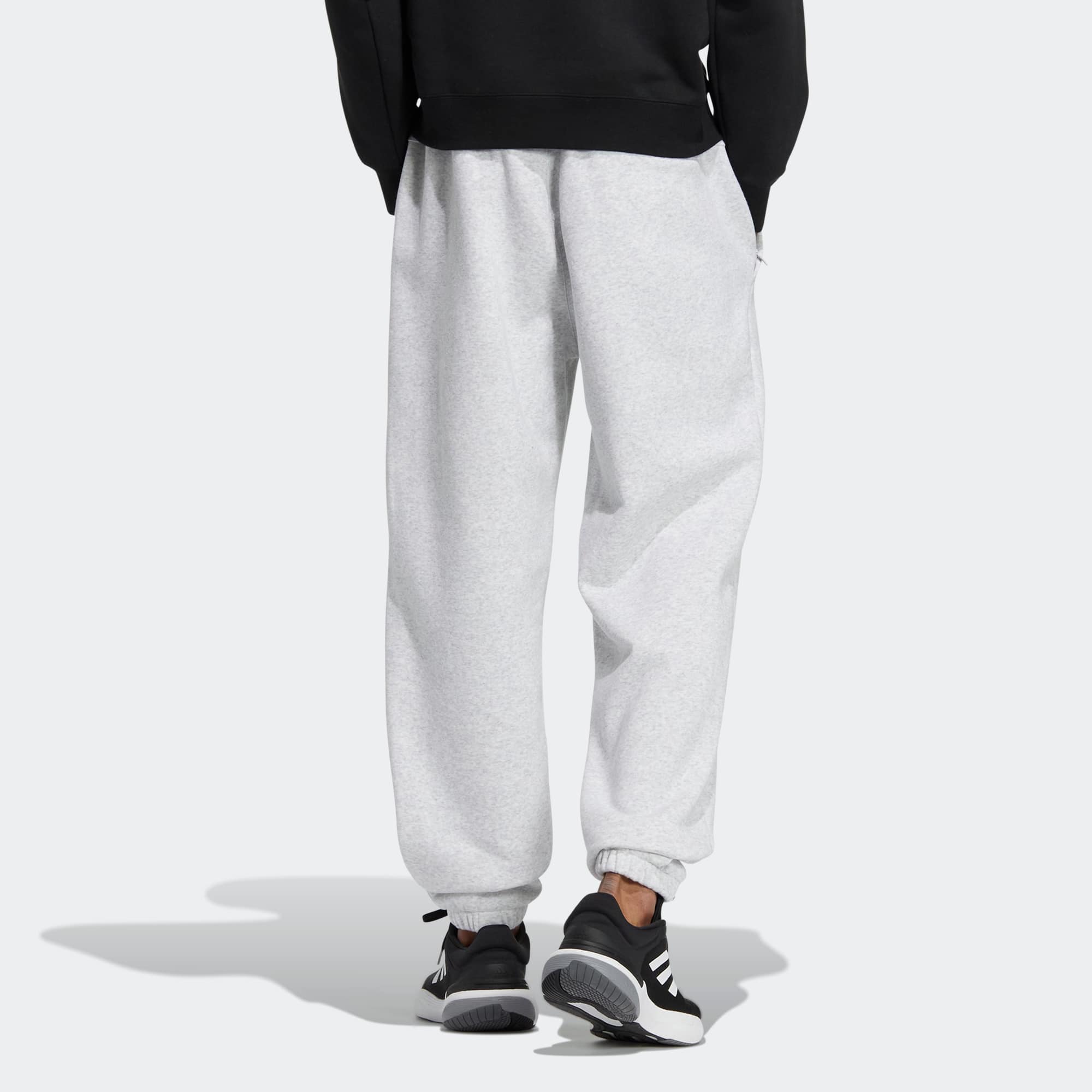 Спортивные брюки adidas Letter Pants Logo IB2721 — фото 3