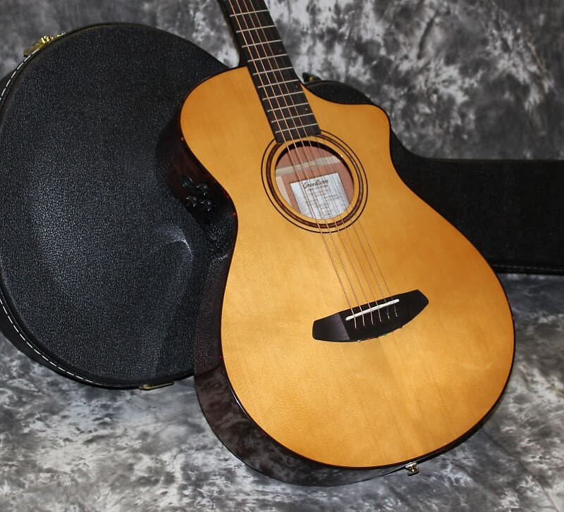 

Акустическая гитара 2023 Breedlove - Performer Pro Concertina CE - Aged Toner
