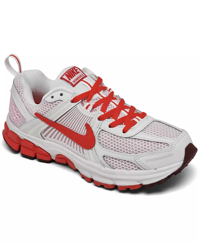

Кроссовки Vomero 5 Casual для девушек от Finish Line Nike, красный