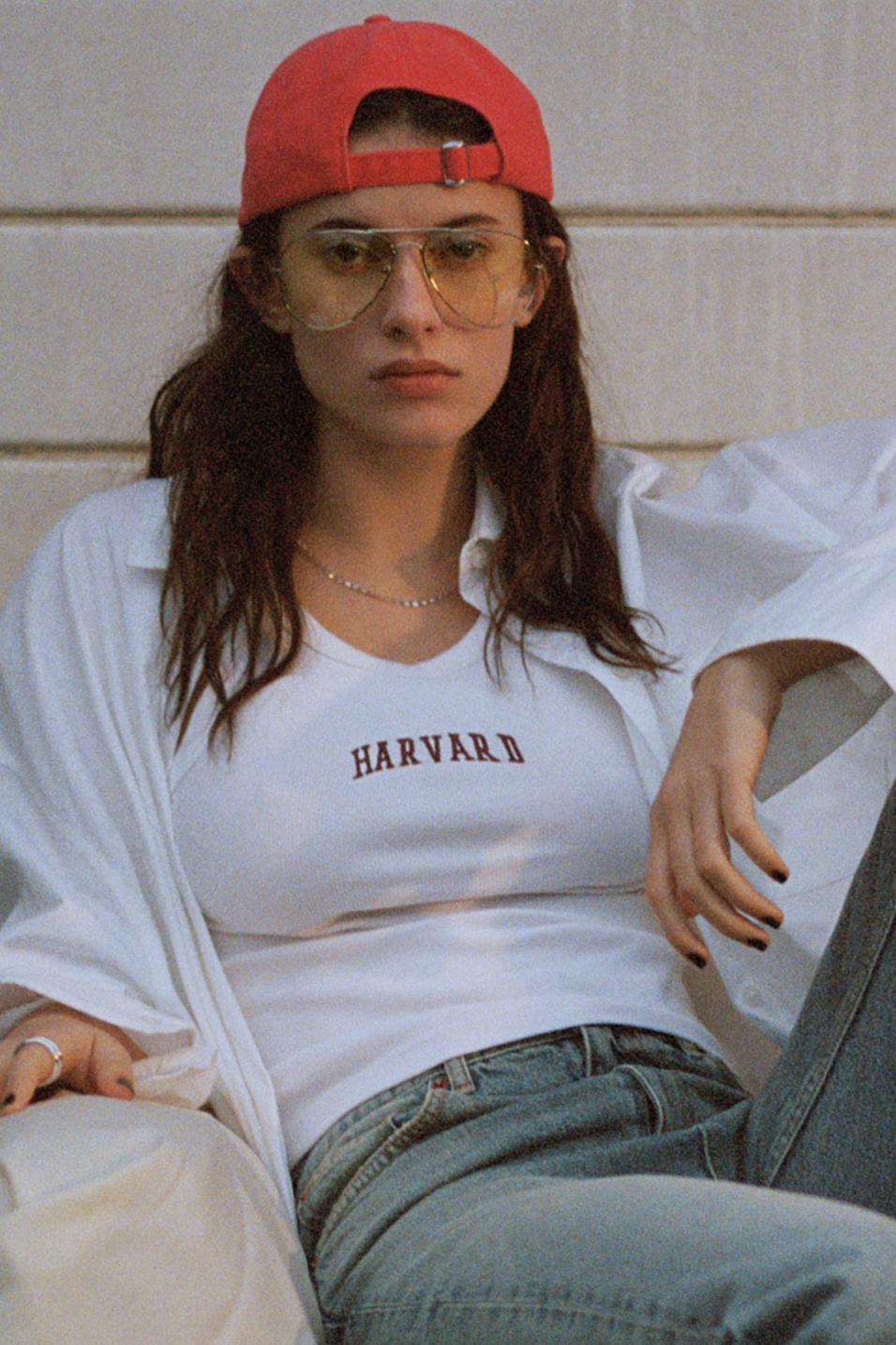 

Жилет гарвардского университета ZARA, белый