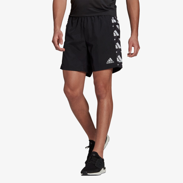 

Праздничные шорты Adidas
