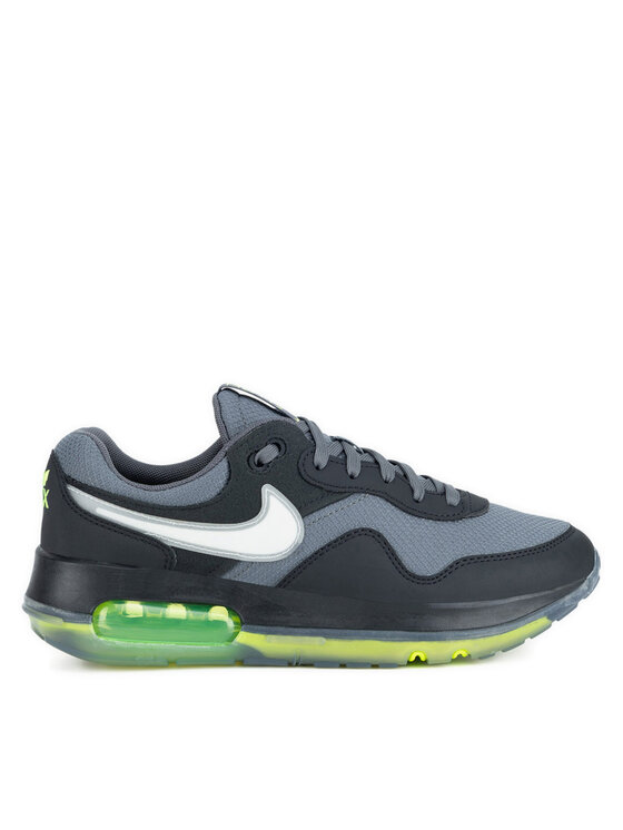 

Кроссовки DZ5630-001 Nike, черный
