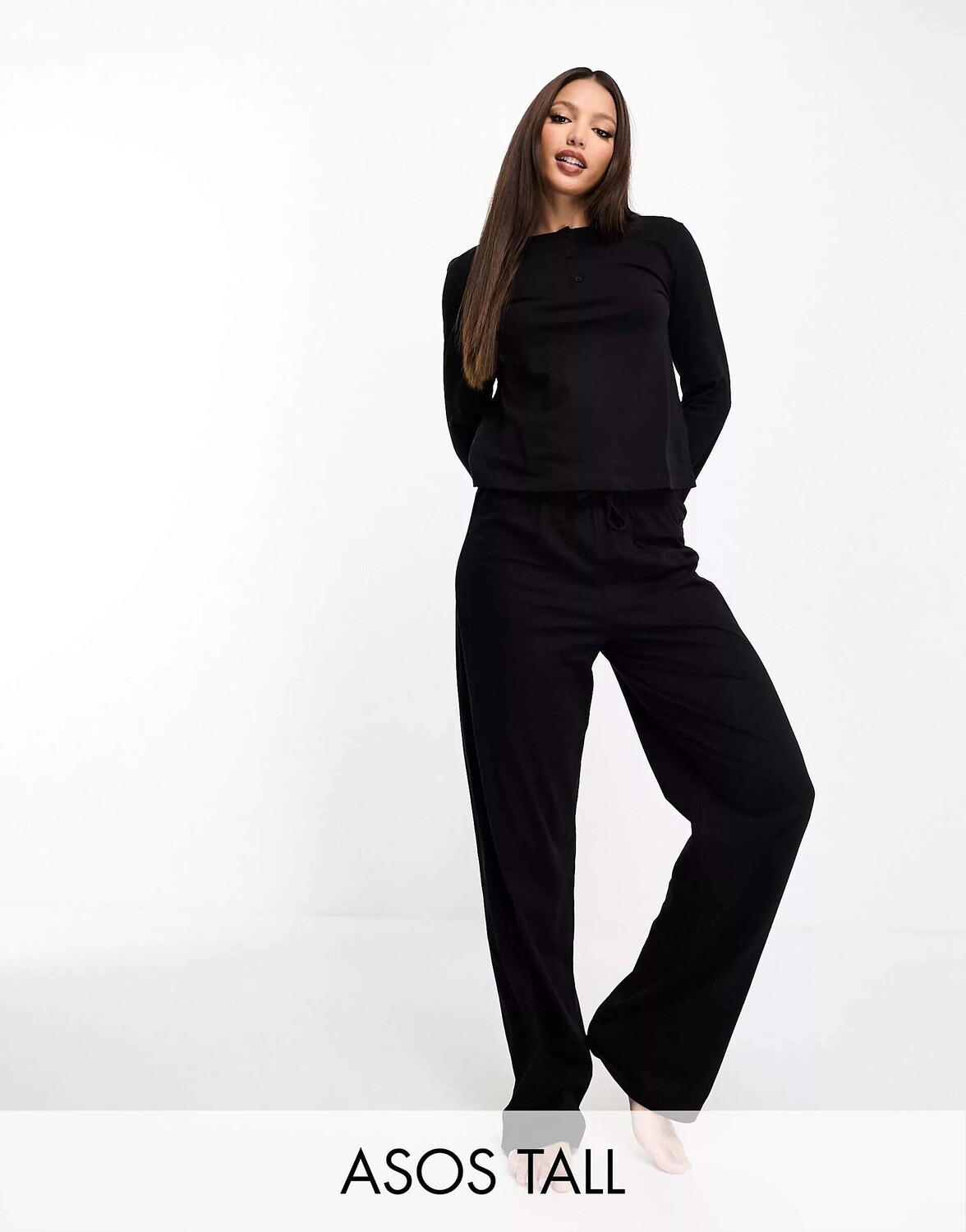 

Черные хлопковые пижамные брюки смешанного цвета ASOS DESIGN Tall
