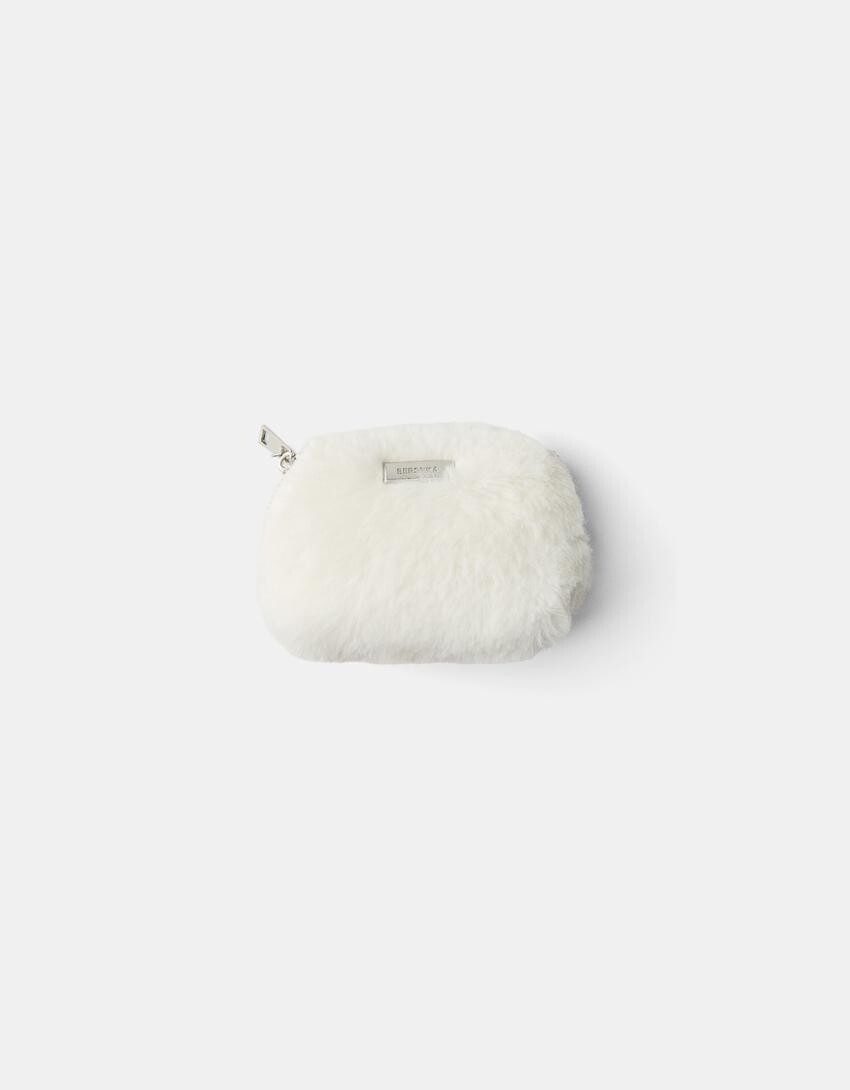

Кошелек из искусственного меха Bershka, бежевый