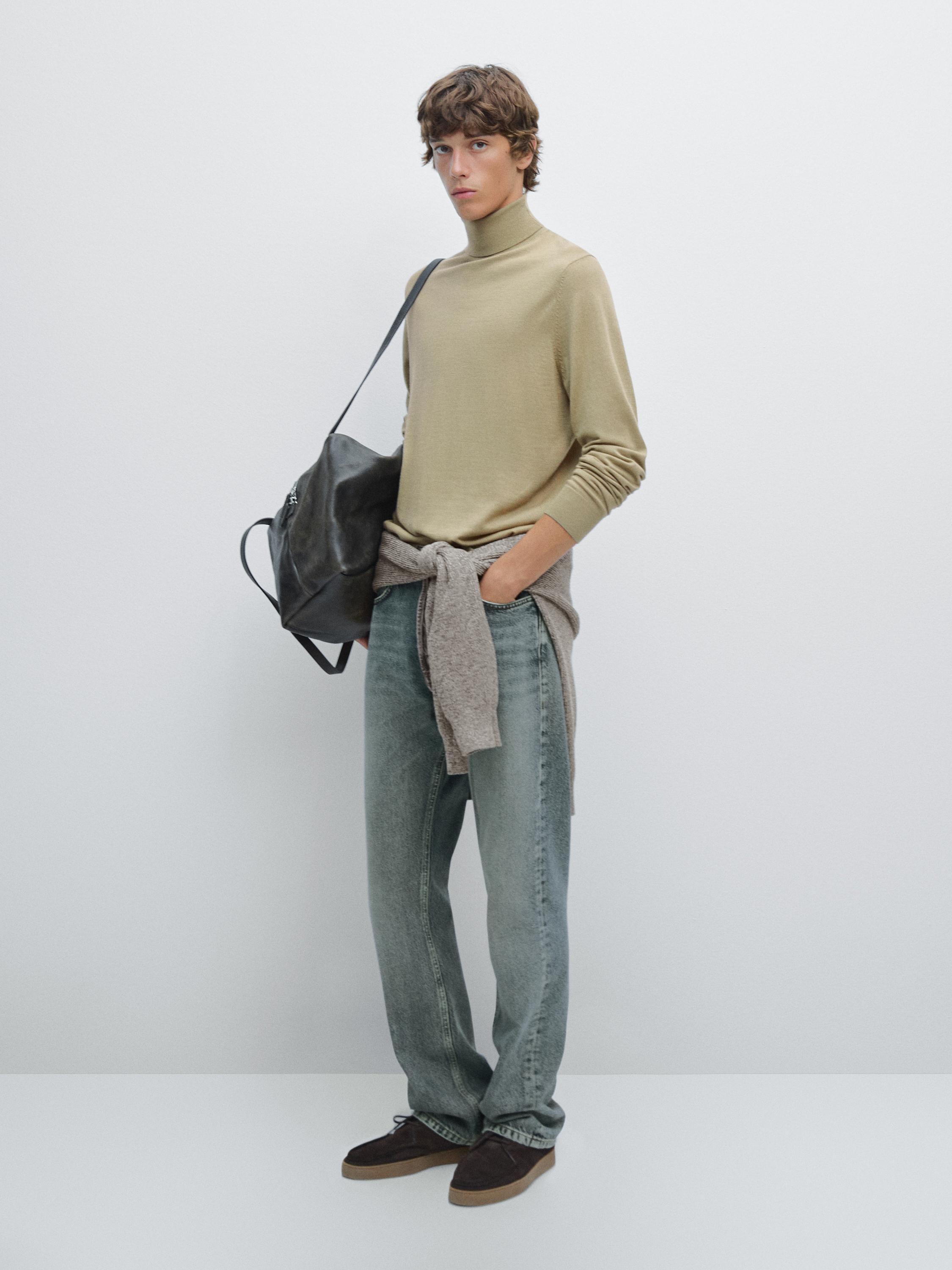 

Вязаный джемпер с высоким воротом из смесовой шерсти Massimo Dutti, зеленый