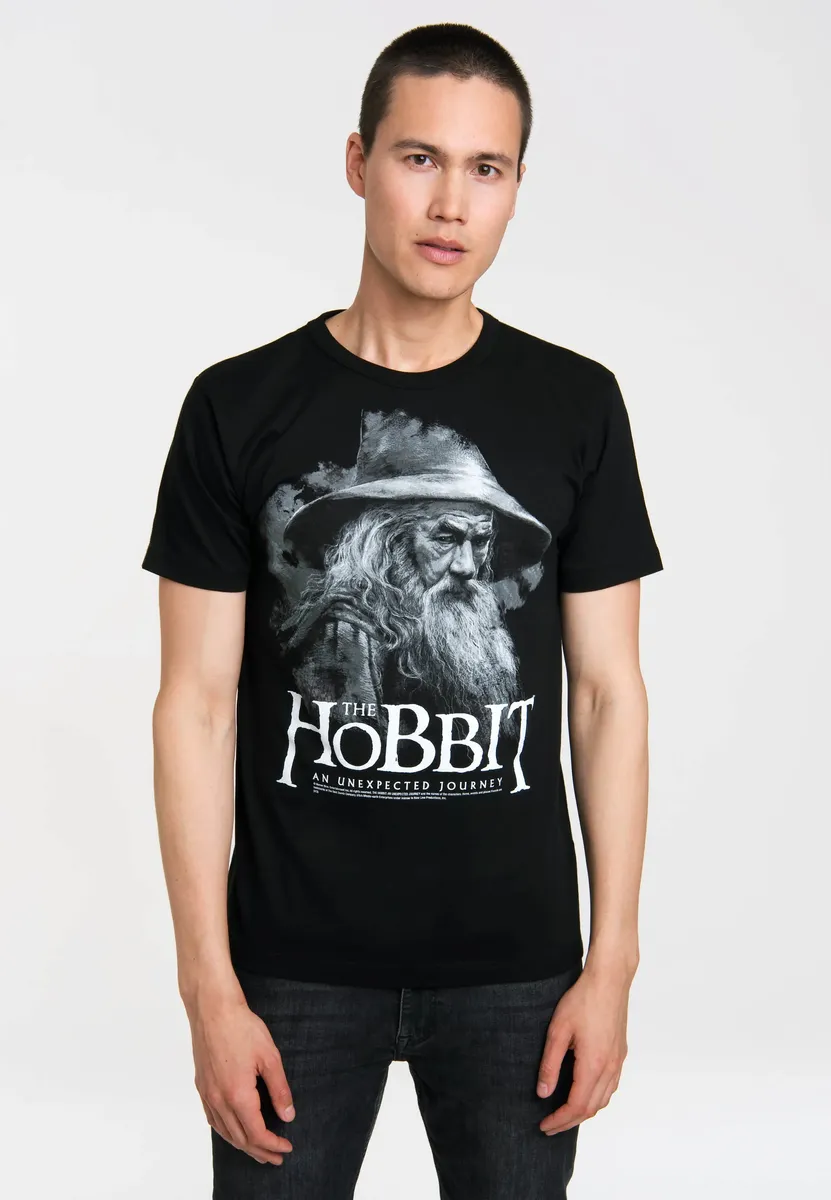 

Logoshirt Футболка "Хоббит" с большим трафаретным принтом, черный