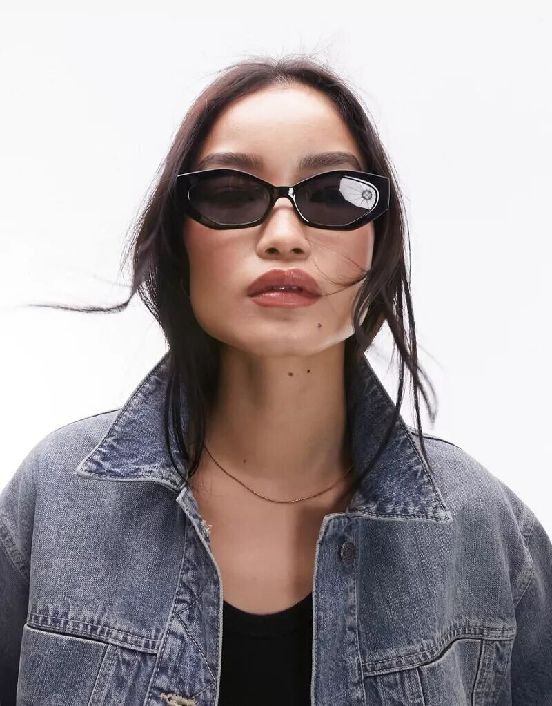 

Черные прямоугольные солнцезащитные очки "кошачий глаз" Topshop Cosmo