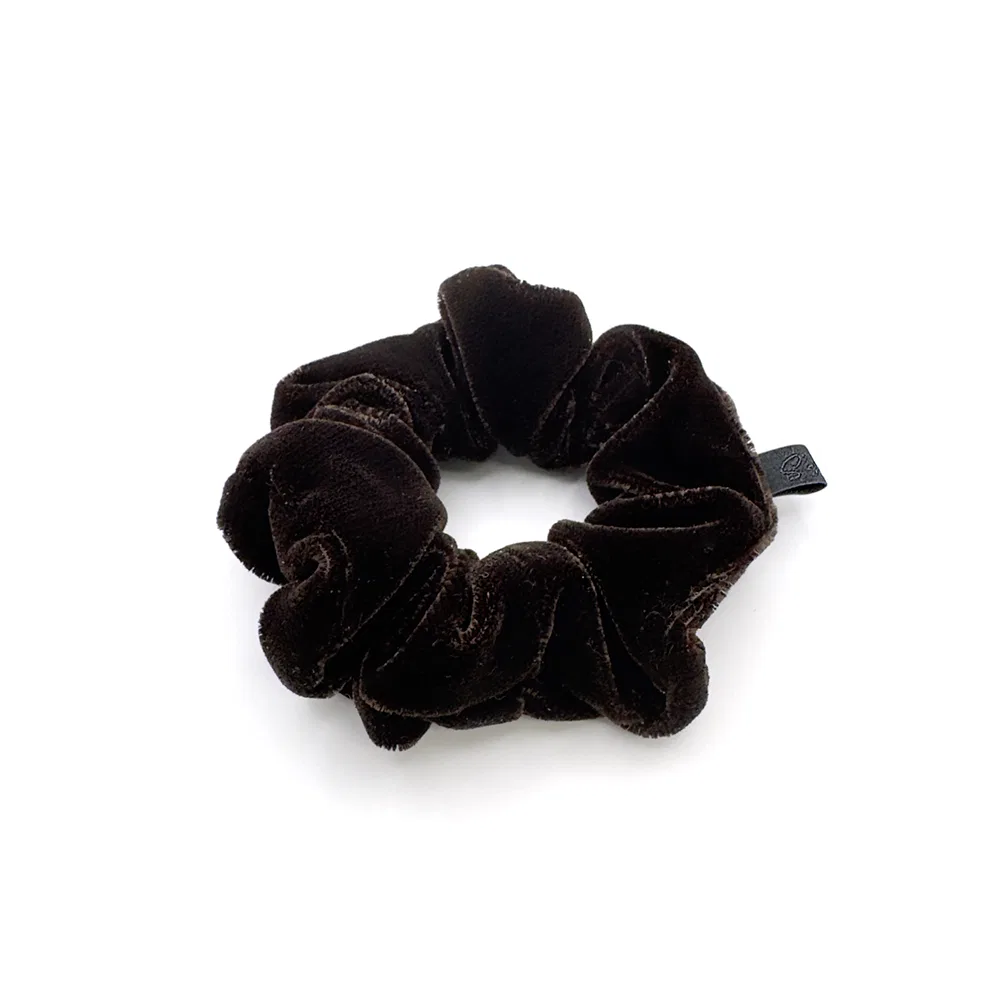 Резинка для волос вельветовая Mini Shimmer Velvet Hair Scrunchie S'SECONDO тёмно-коричневая