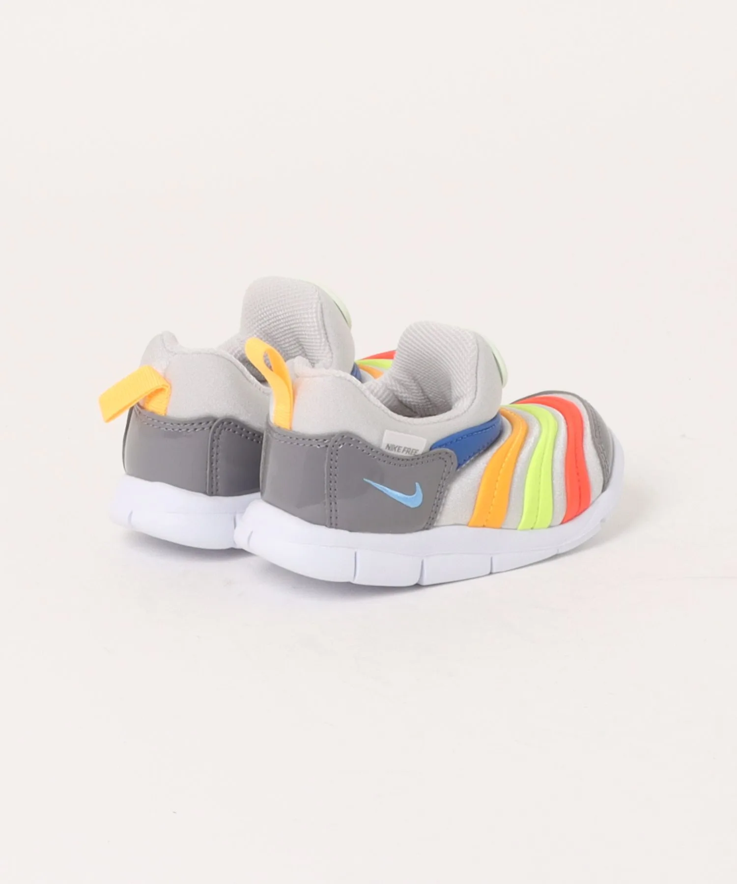 Кроссовки для детей с упругой подошвой Nike Dynamo Free TD K343938C серые — фото 2