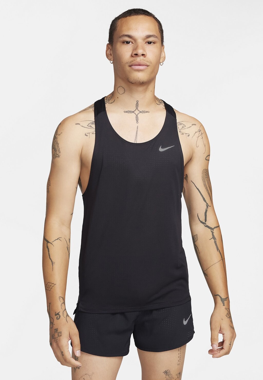 

Топ Fast Singlet Nike, цвет black/(reflective silv)