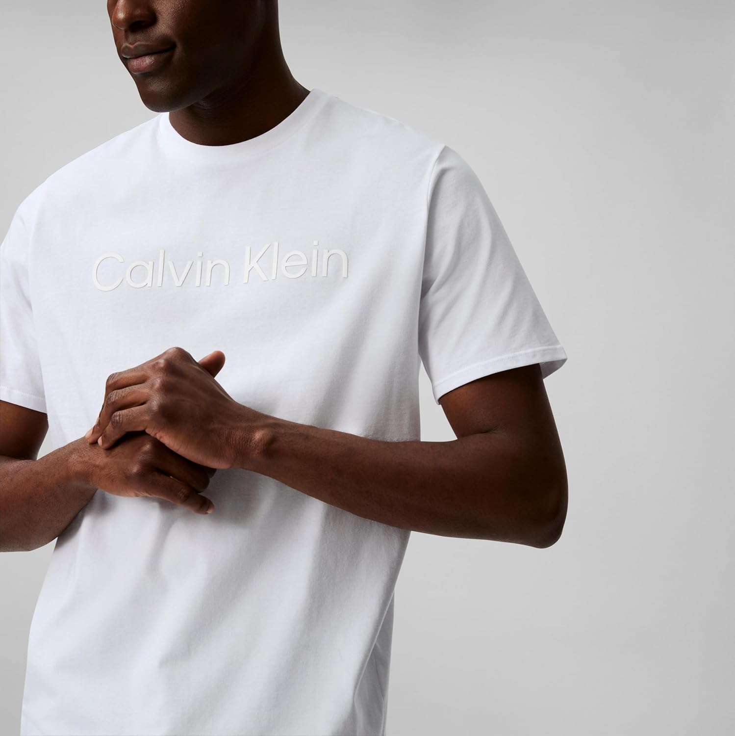 Мужская футболка Calvin Klein свободного кроя с круглым вырезом и логотипом CK, Brilliant White — фото 4