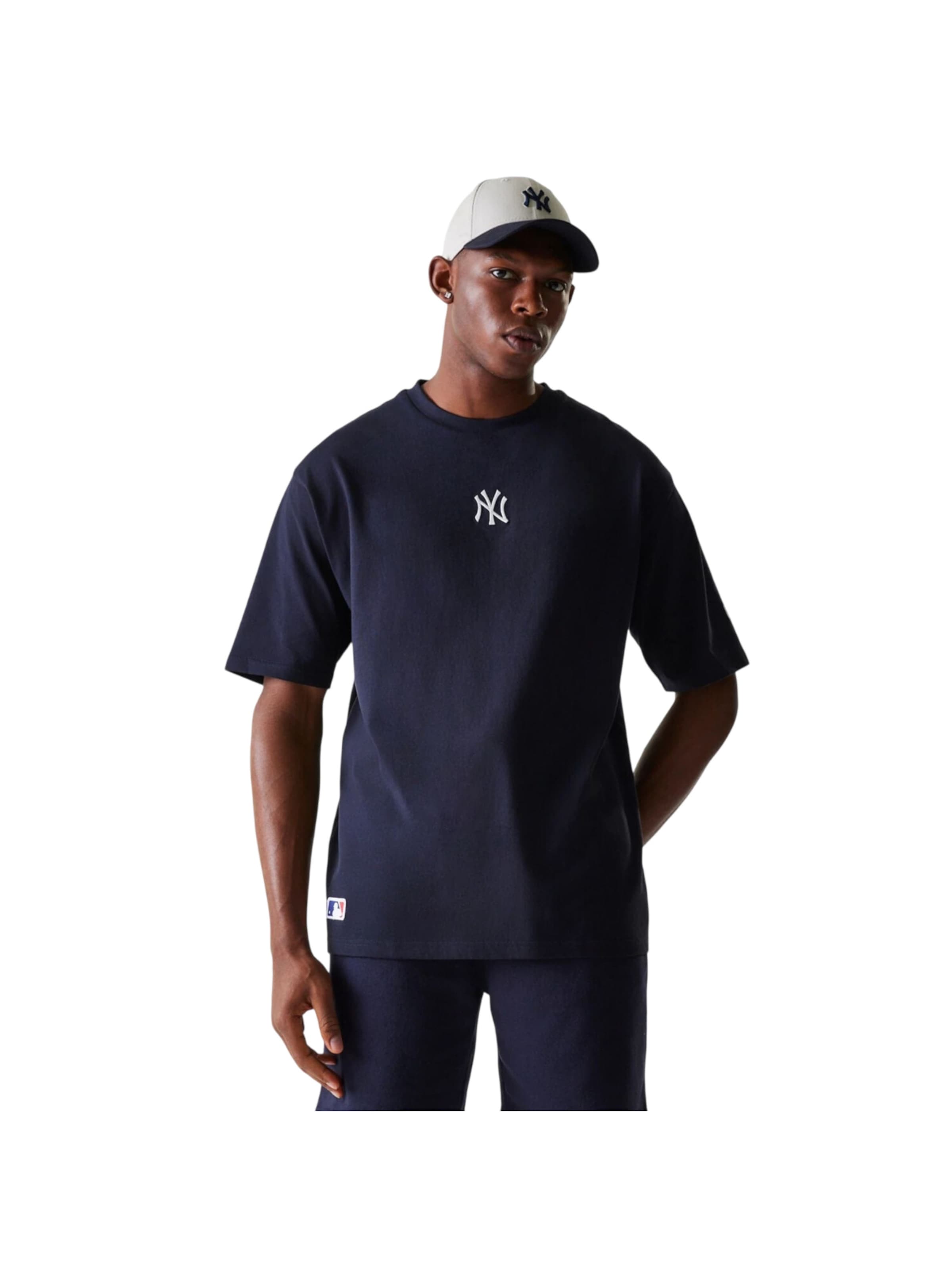 

NEW ERA Футболка 'MLB Oversized League Essential New York Yankees' в цвете Navy