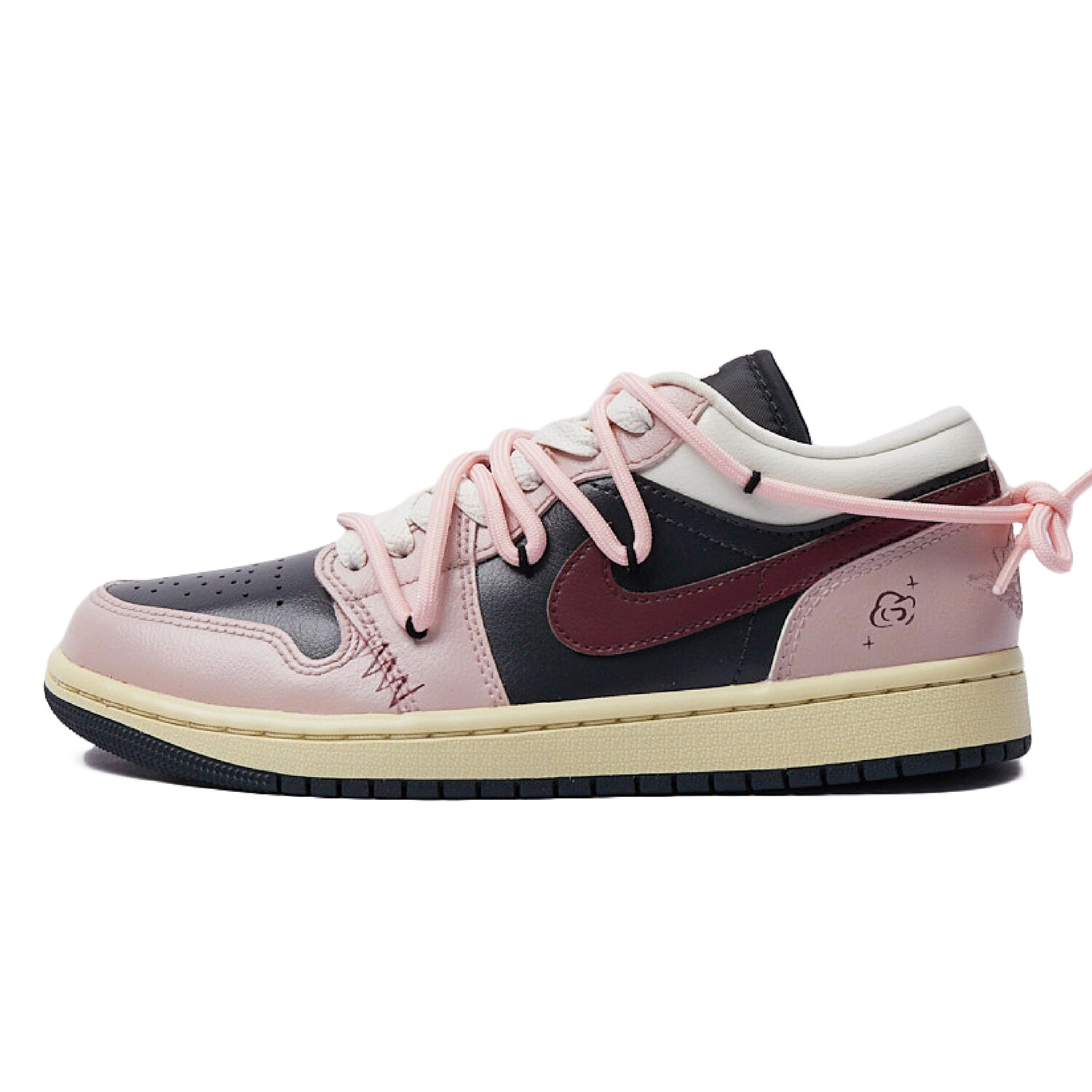 

Кроссовки Air JORDAN 1 Vintage Basketball Shoes Women's Low-Top Black Pink, черный/розовый