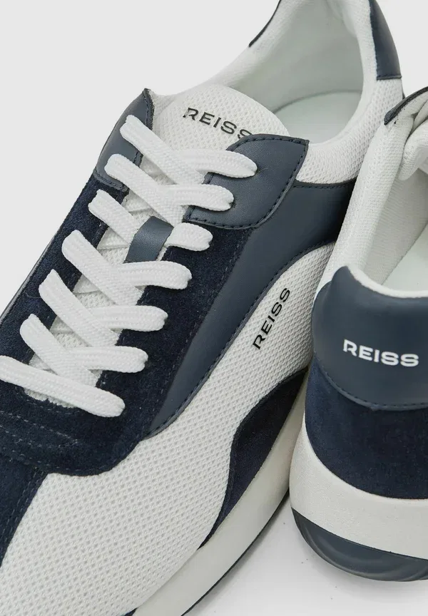 Кроссовки для бега Regular fit Emmett Bonded Running Trainers Reiss, темно-синий/белый — фото 4