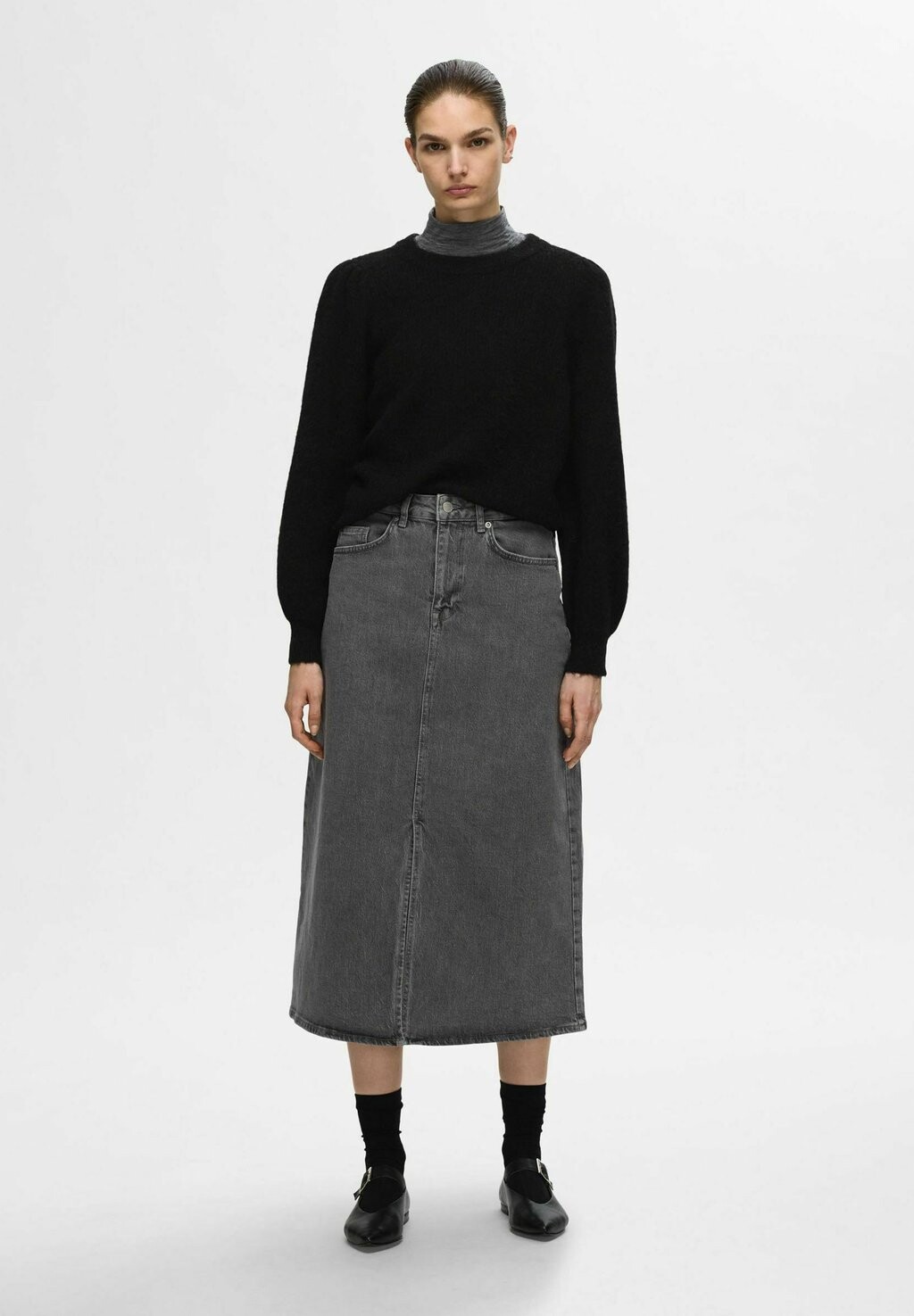 

Джемпер SLFLULU O-NECK NOOS Selected Femme, черный