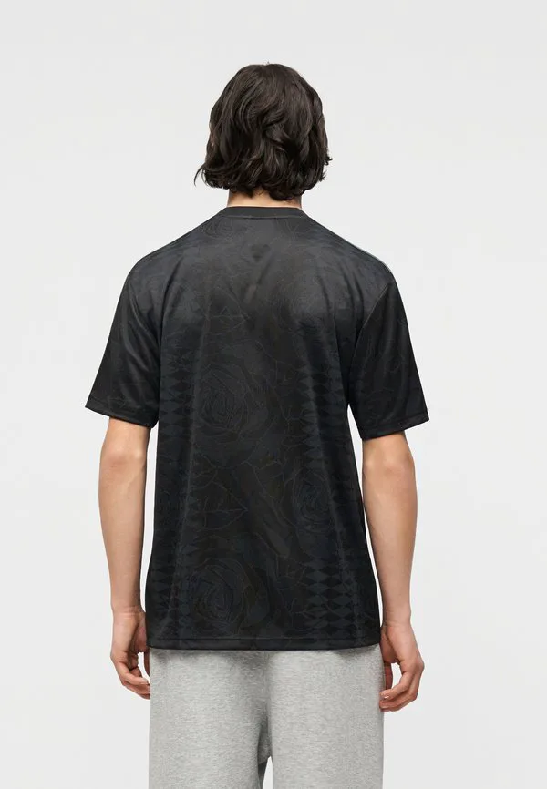 Футболка с принтом роз Adidas Originals, Black Collegiate Green — фото 3
