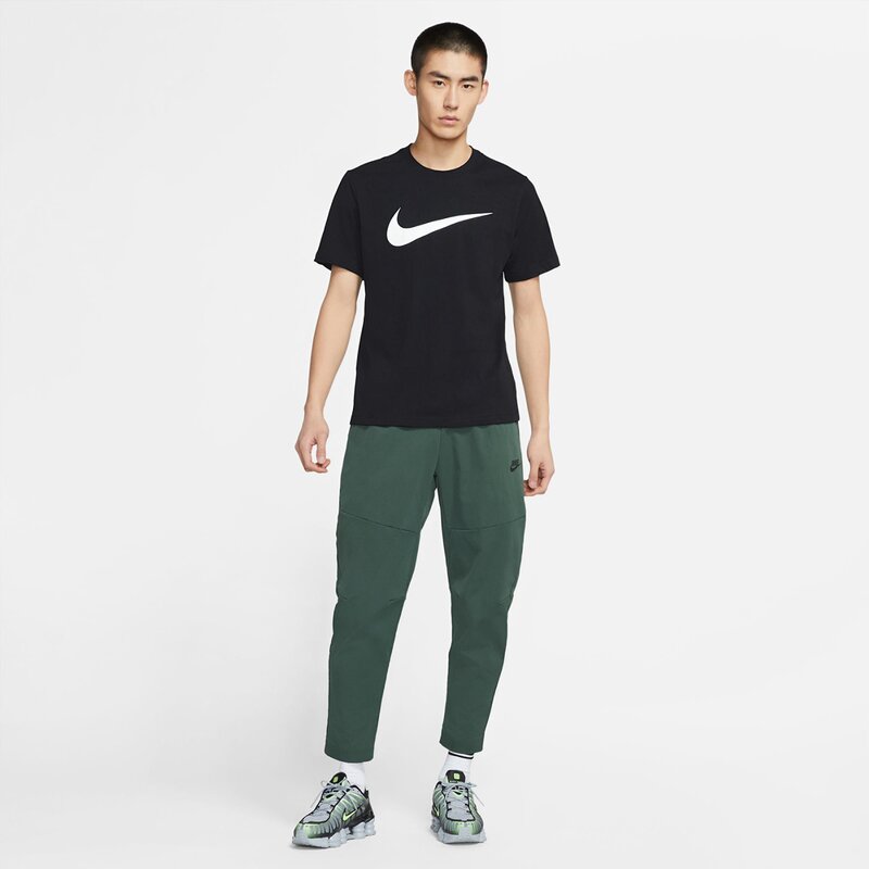 Стиль жизни - текстиль - футболки с логотипом swoosh t-shirt Nike, черный — фото 3