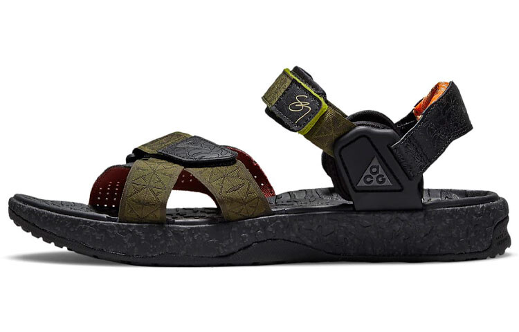 

Nike Sig Zane x ACG Air Deschutz Sig Zane Оливковый холст